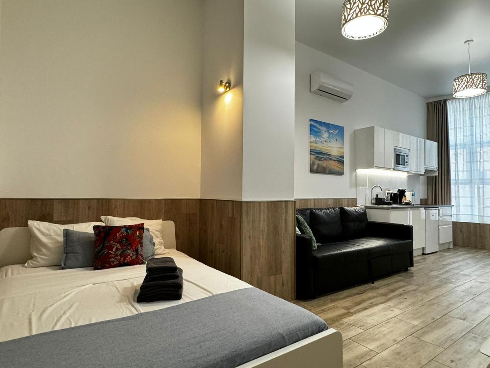 Moderno Apartamento Del Arquitecto Aparthotel Valencia Exterior photo