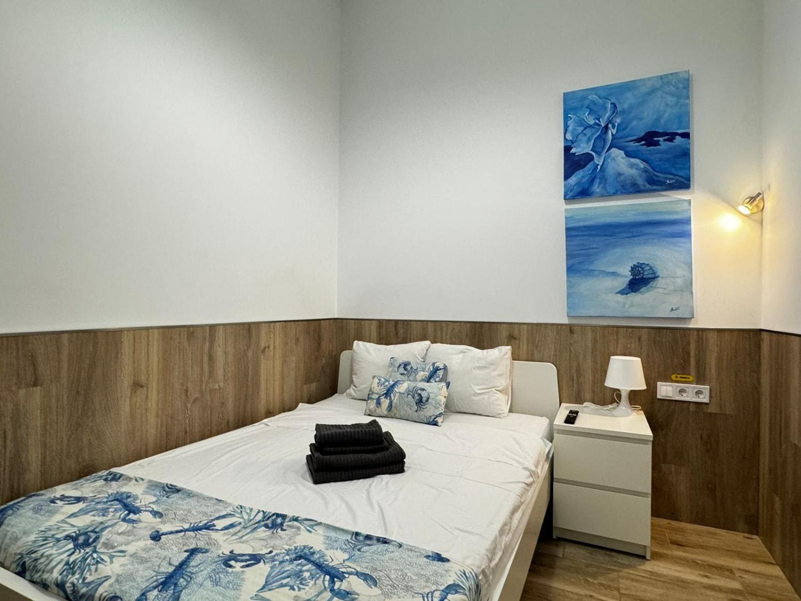 Moderno Apartamento Del Arquitecto Aparthotel Valencia Exterior photo