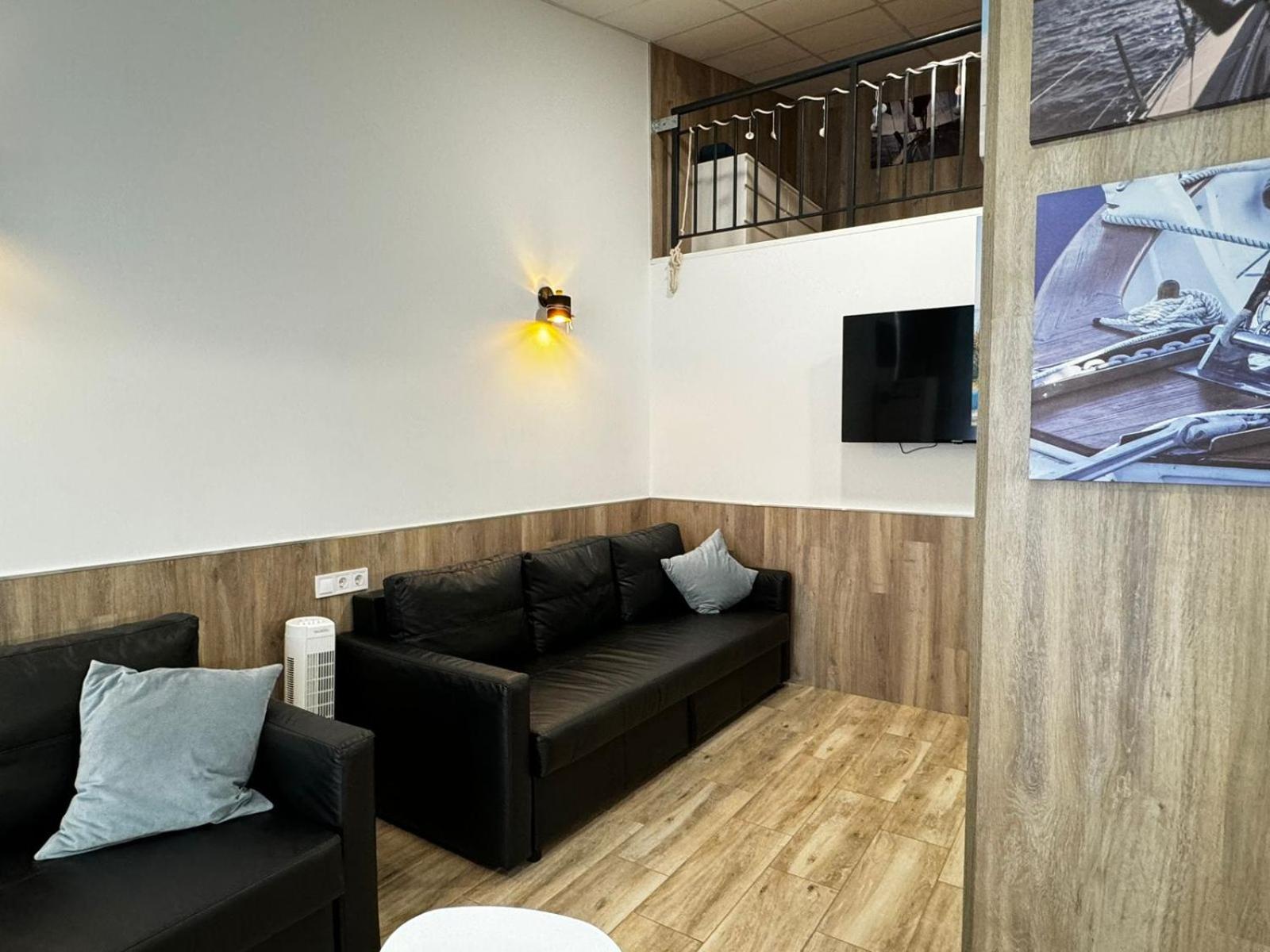 Moderno Apartamento Del Arquitecto Aparthotel Valencia Exterior photo